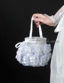 Біла сумочка з трояндами (ручна робота) (301025) - foto