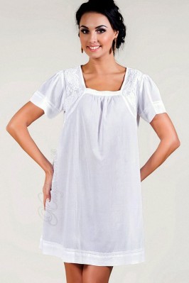 White Cotton Tunic with Embroidery