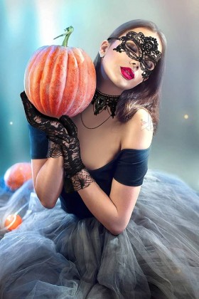 Набор аксессуаров: маска и чокер