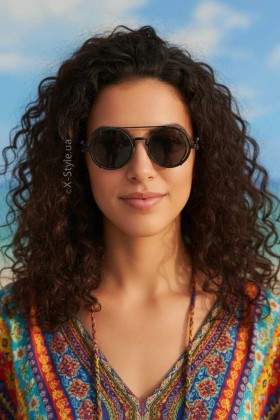 Men's & Women's Fashion Sunglasses with Springs + Pouch