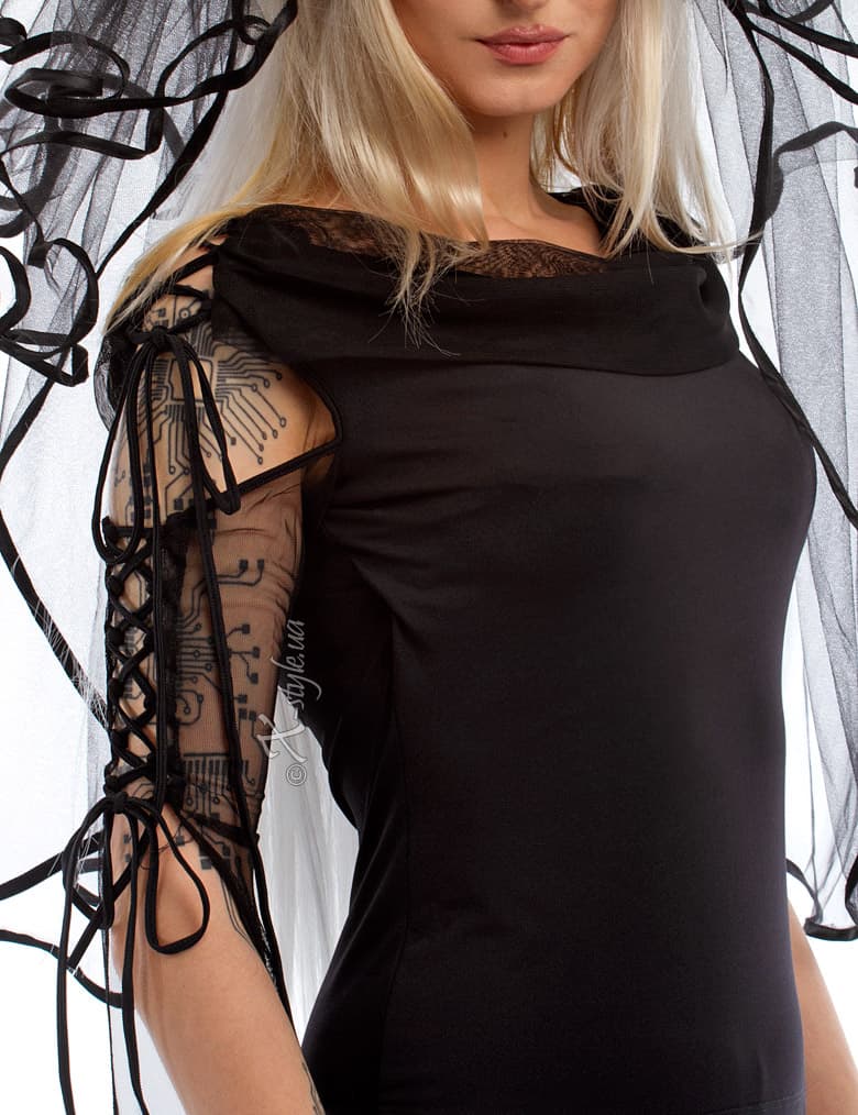 Lady in Black Gothic Blouse X1164, 5