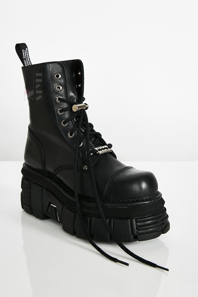 W310065 Leather Platform Boots , 3