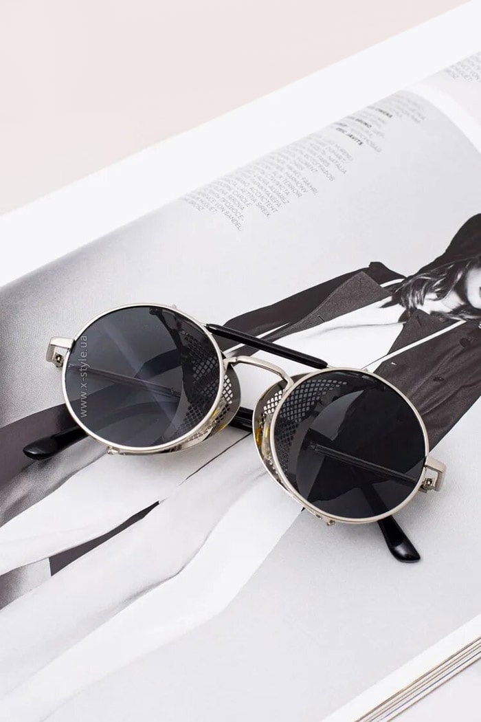 Men's & Women's Sunglasses with Side Blinkers + Case, 17