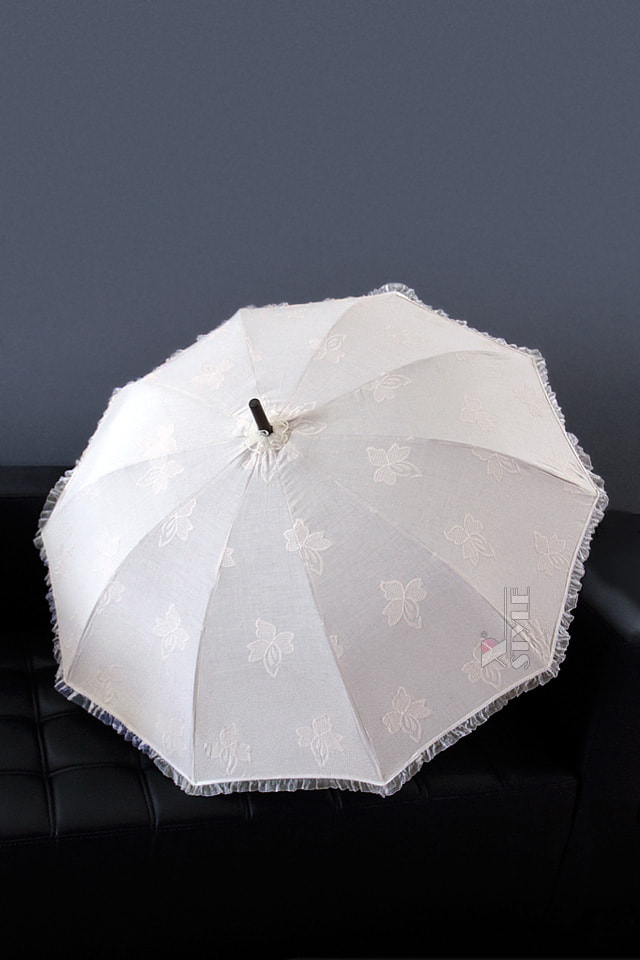 Жіноча парасолька від сонця з вишивкою (кремова), 9