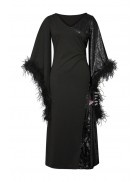 Элегантное черное платье с пайетками и перьями