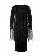 Облегающее черное платье с бахромой