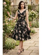 Винтажное платье на запах с цветочным узором и поясом