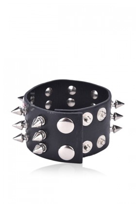 Браслет с шипами (17,5-20 см)