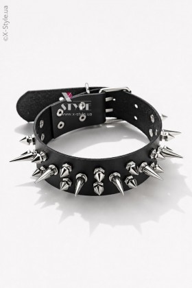 Spiked Choker XCL241