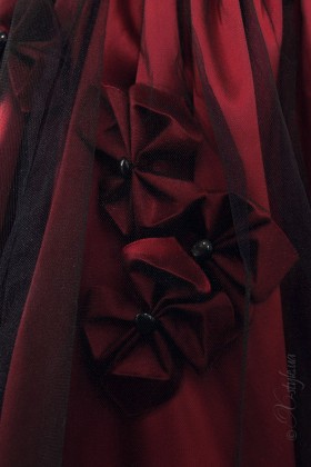 Юбка пачка с кружевом и цветами ручной работы