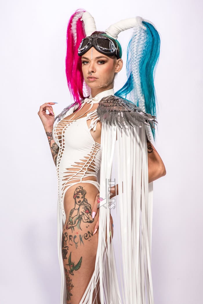 Фестивальная мантия с бахромой и крыльями ангела, 5