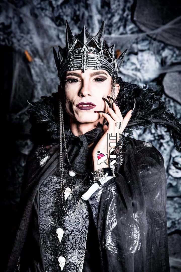 Men's and Women's Medieval Crown, 5