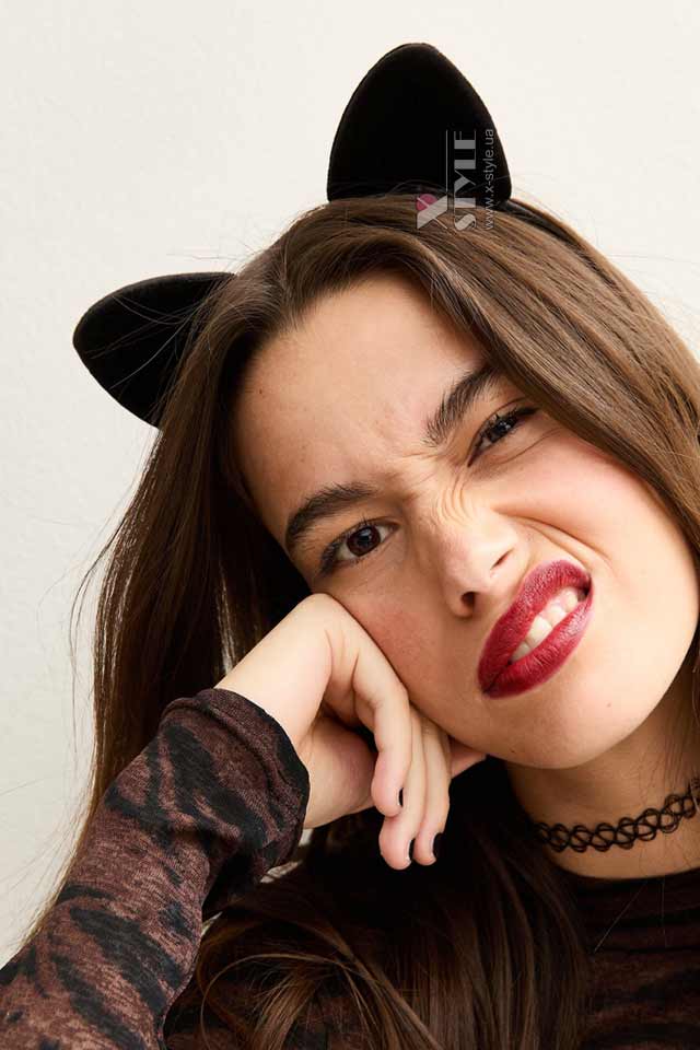 "Kitty" Accessory Set, 7