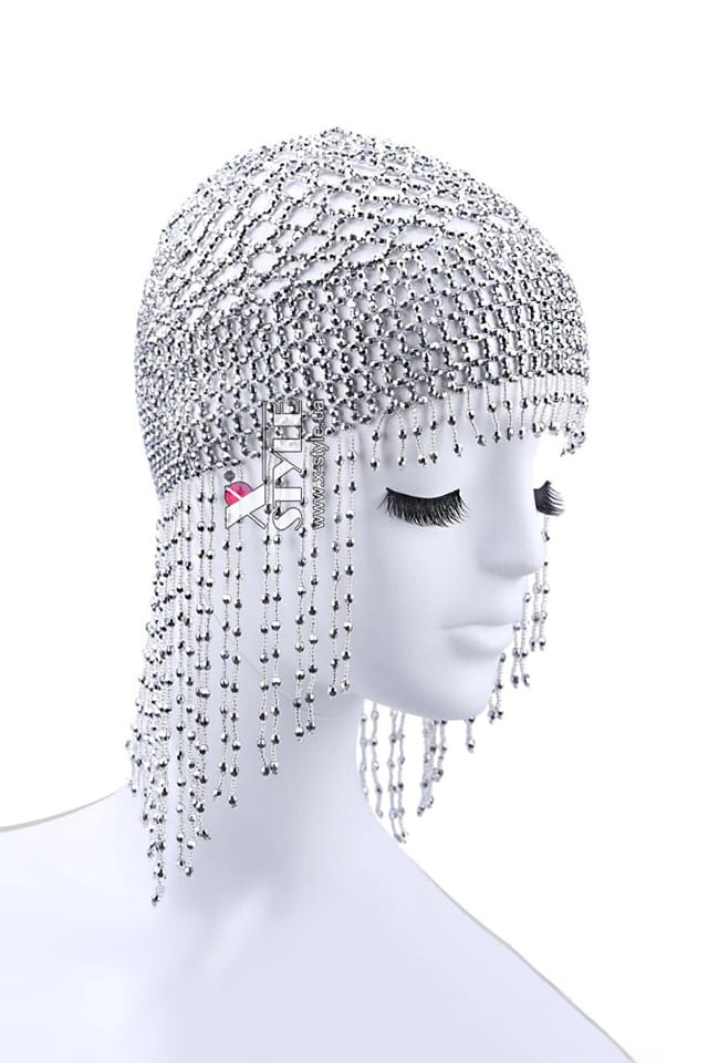 Серебристая шапочка из бисера MF2083